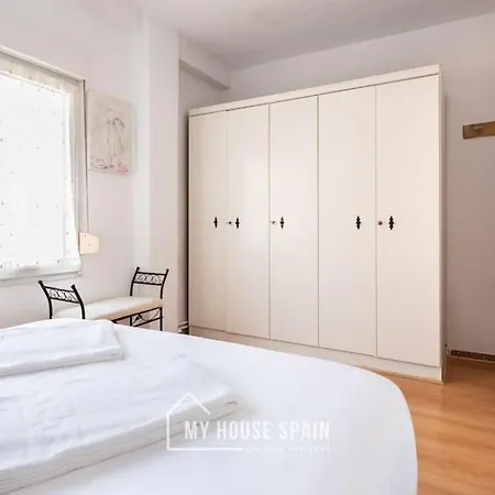 Myhousespain - Amplio Piso Cerca Del Centro *
