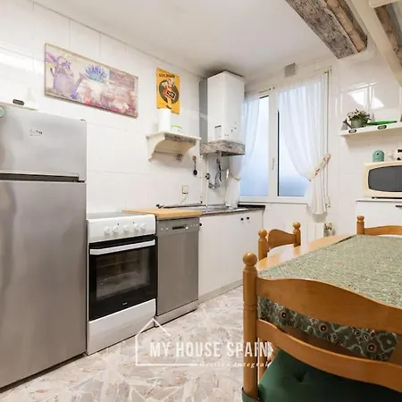 Myhousespain - Amplio Piso Cerca Del Centro *